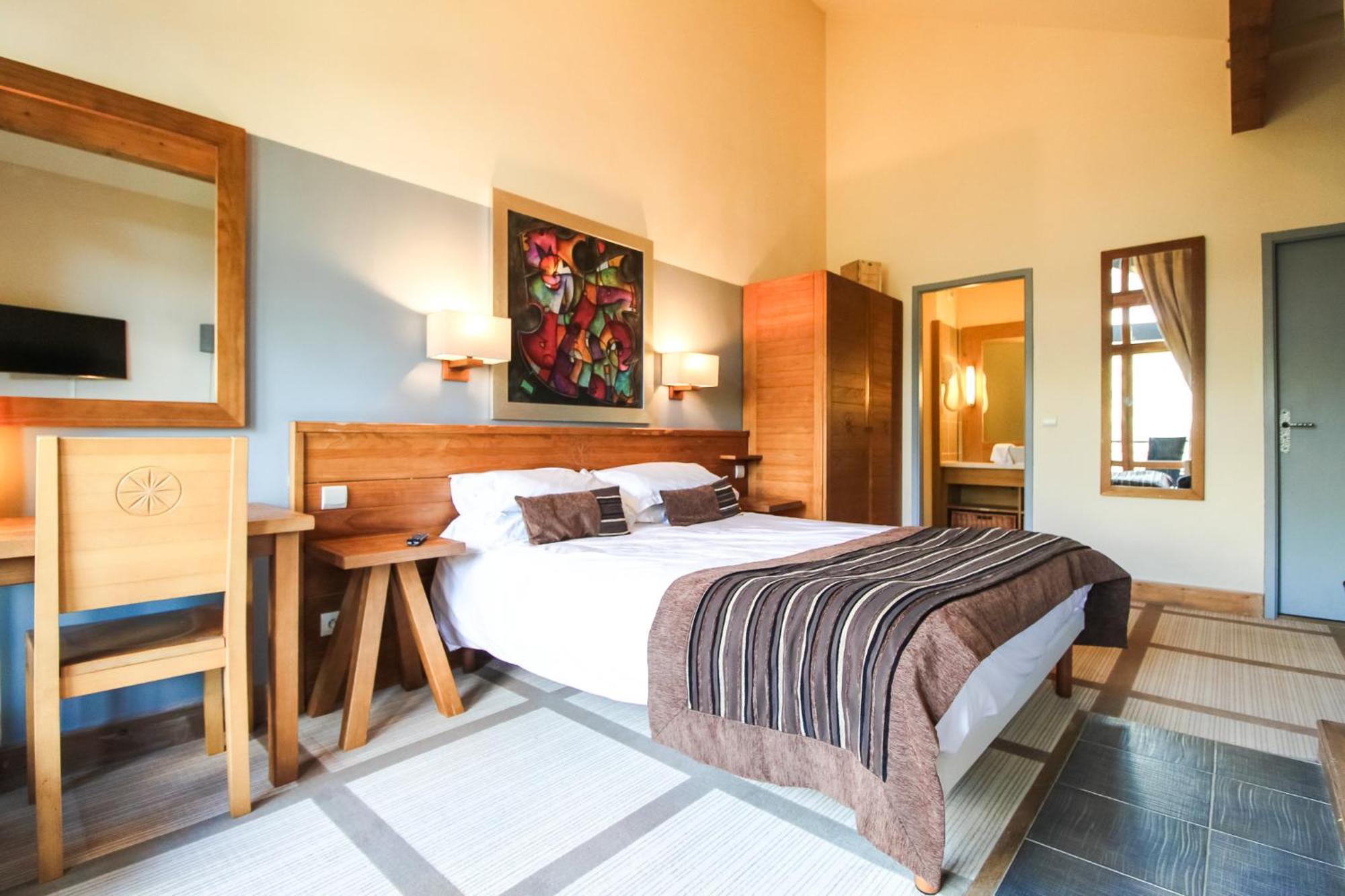 Exceptional 3 Bed Penthouse With Fireplace And Stunning Views Flaine Luaran gambar