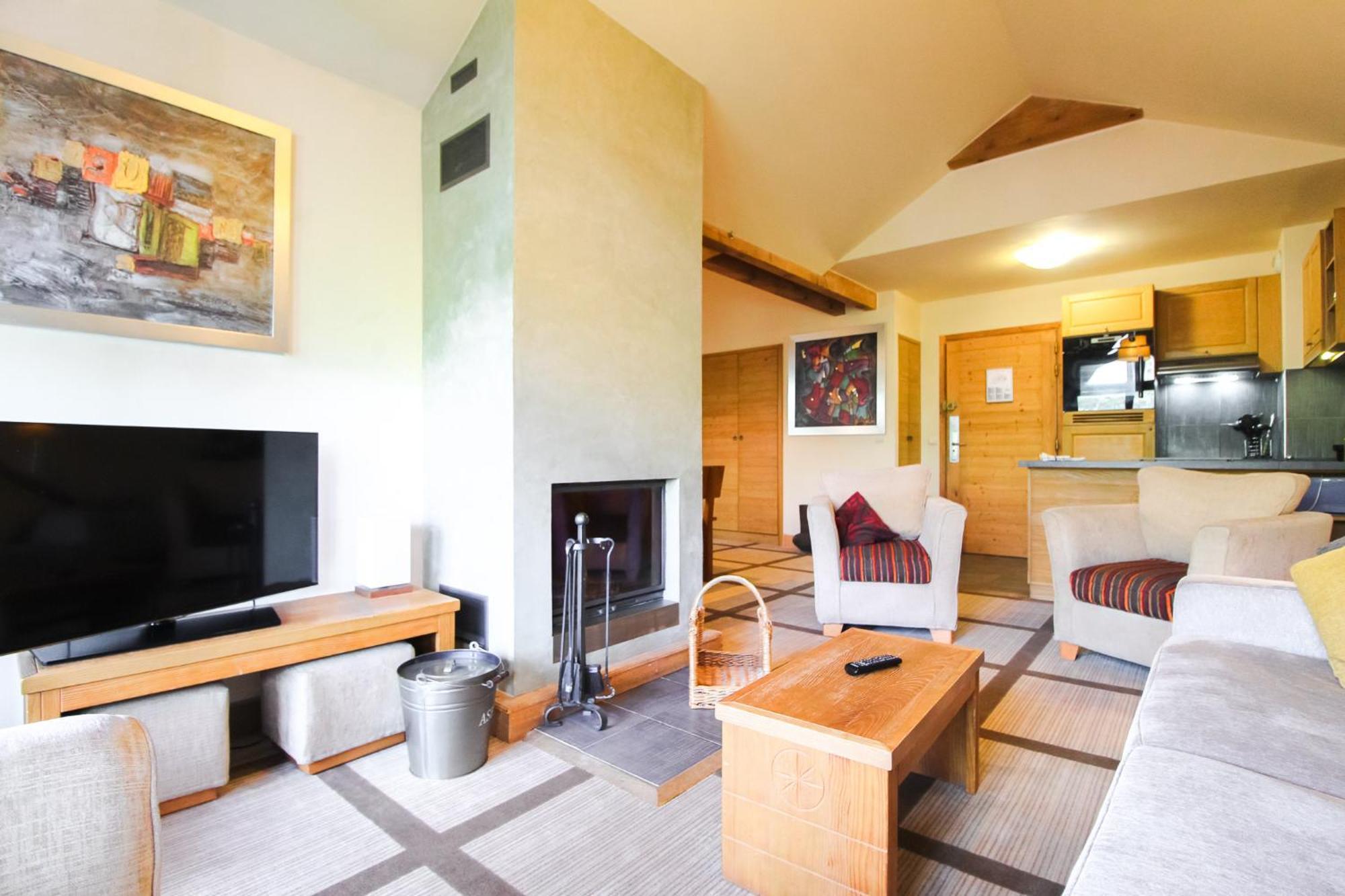 Exceptional 3 Bed Penthouse With Fireplace And Stunning Views Flaine Luaran gambar